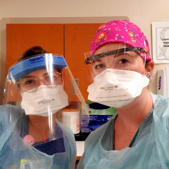 Meet your Posher, Emily - Picture 4 of 9